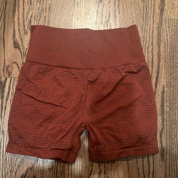 *5/26 Last Chance* Gymshark Vital Seamless 2.0 Shorts - Brick Red Marl - Picture 2 of 3
